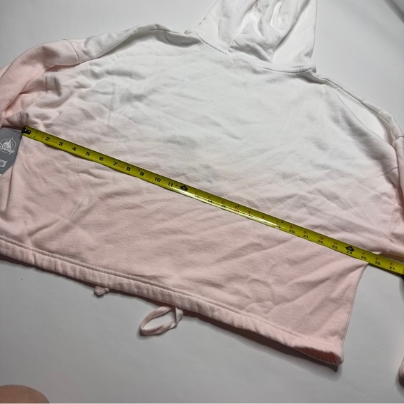Beauty Is Found Within XL Women's Disney Crop Sweatshirt Ombre Belle Pink NEW - Picture 6 of 12